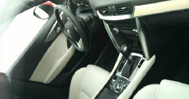 2017 Mazda CX-4 interior