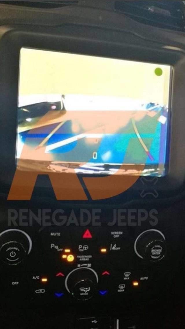 2019 Jeep Renegade new infotainment