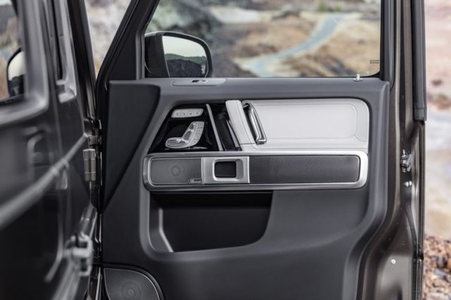 2019 Mercedes-Benz G-Class door panels