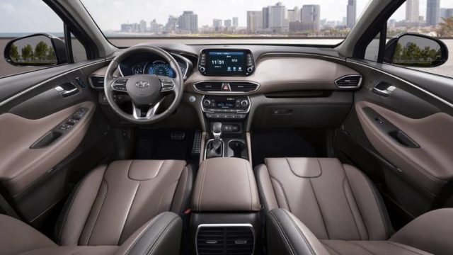 2019 Hyundai Santa Fe Diesel interior