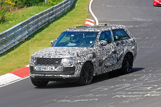 2019 Range Rover SV Coupe side