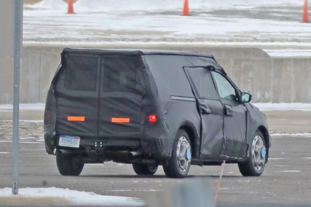 2021 Ford Courier spy rear